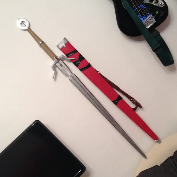 weapon craft cosplay ciri witcher wild hunt amazingrogue sword