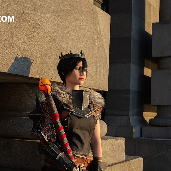 Marian Hawke cosplay